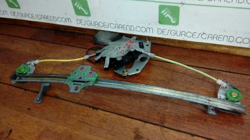 ELEVALUNAS DELANTERO IZQUIERDO