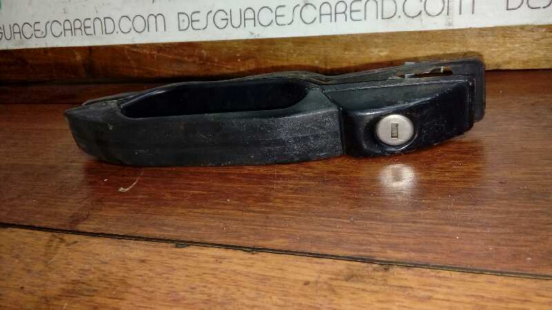 MANETA EXTERIOR DELANTERA DERECHA