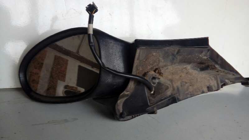 RETROVISOR IZQUIERDO