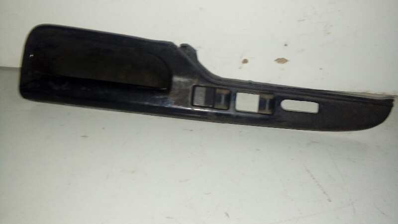 MANDO ELEVALUNAS DELANTERO IZQUIERDO 