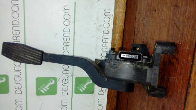 PEDAL ACELERADOR