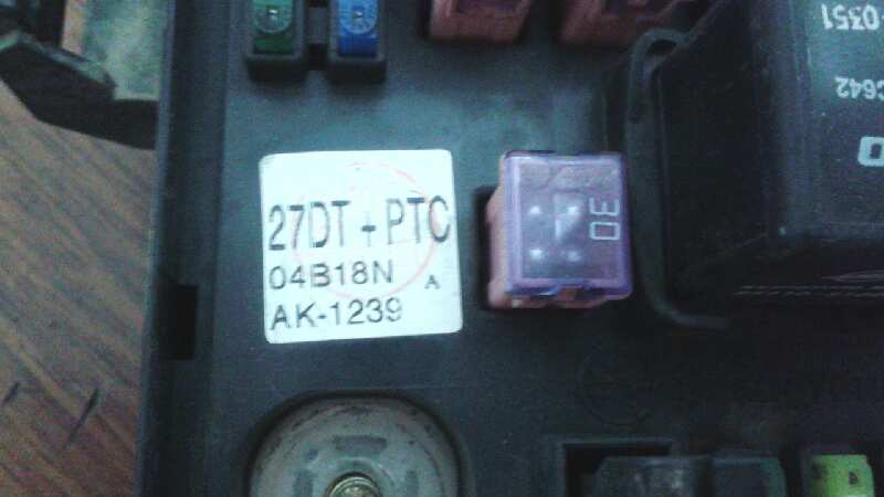 CAJA RELES / FUSIBLES