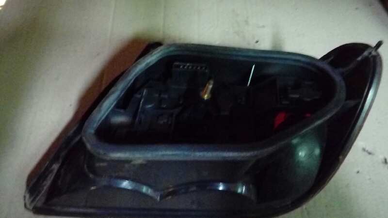 PILOTO TRASERO IZQUIERDO