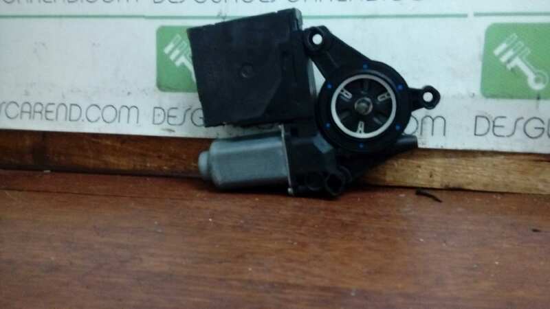 MOTOR ELEVALUNAS DELANTERO IZQUIERDO