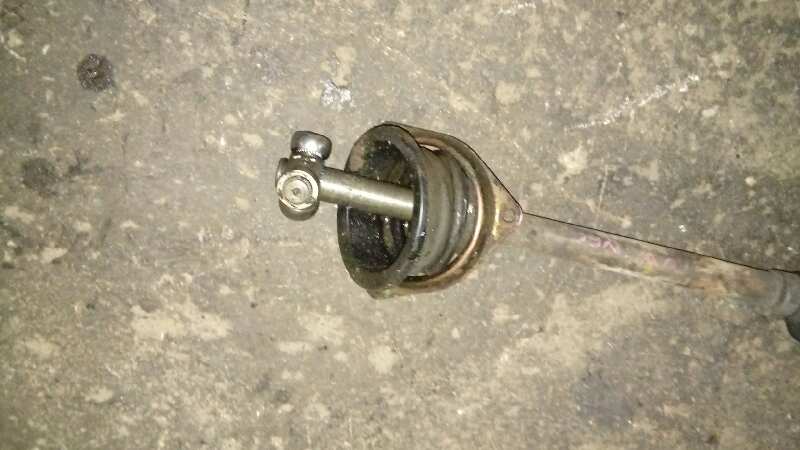 TRANSMISION DELANTERA IZQUIERDA
