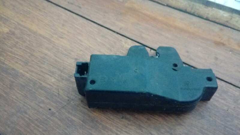 CERRADURA MALETERO / PORTON