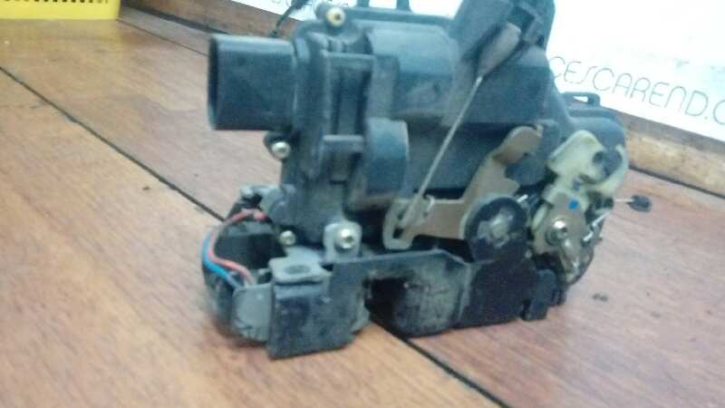 CERRADURA PUERTA DELANTERA DERECHA