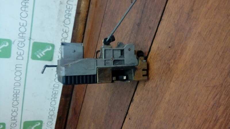 CERRADURA PUERTA DELANTERA IZQUIERDA 