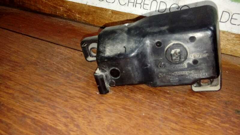 MANETA INTERIOR DELANTERA DERECHA