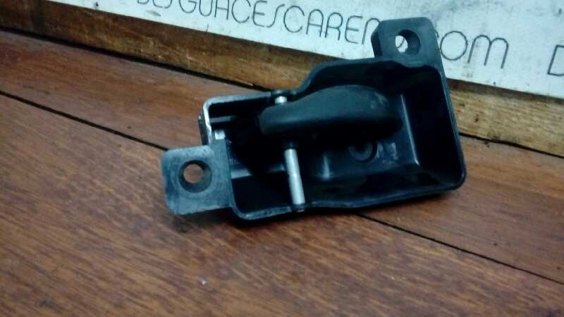 MANETA INTERIOR DELANTERA DERECHA