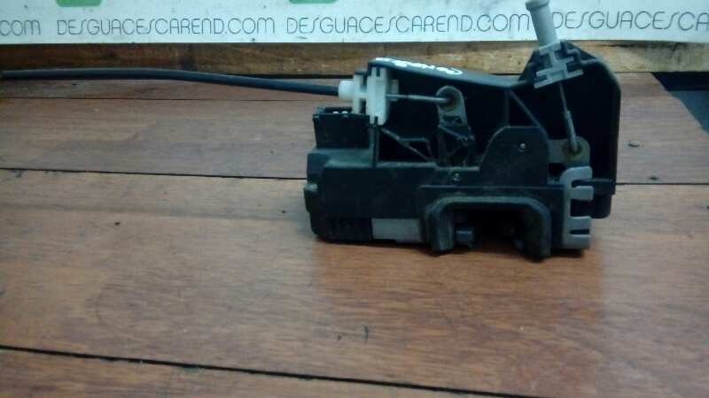 CERRADURA PUERTA DELANTERA IZQUIERDA 