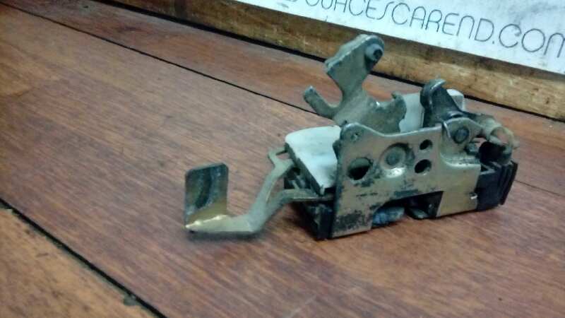 CERRADURA PUERTA DELANTERA IZQUIERDA 