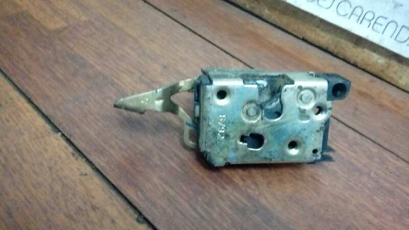 CERRADURA PUERTA DELANTERA IZQUIERDA 