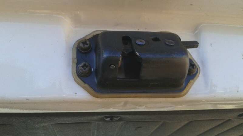 CERRADURA MALETERO / PORTON