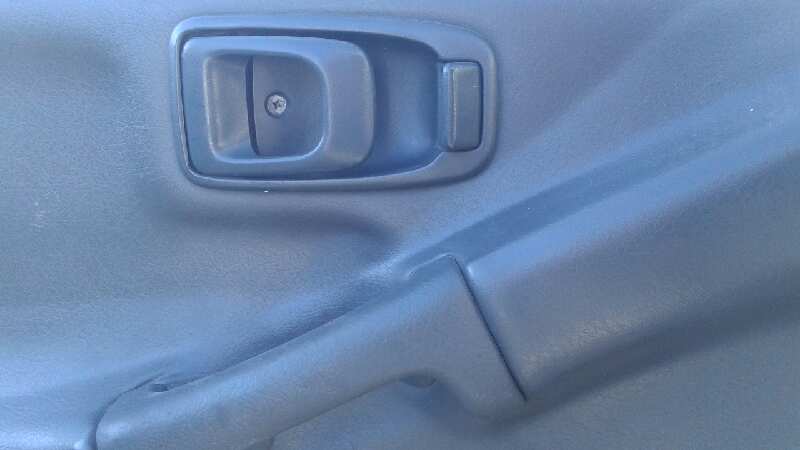 MANETA INTERIOR DELANTERA IZQUIERDA