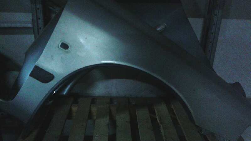 ALETA DELANTERA DERECHA