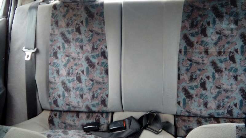ASIENTO TRASERO MEDIO