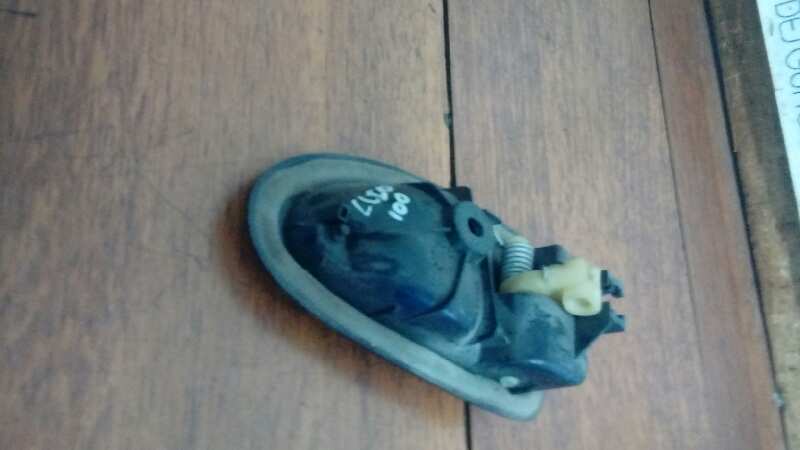 MANETA INTERIOR DELANTERA IZQUIERDA