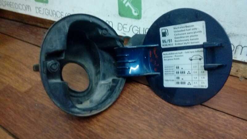 TAPA EXTERIOR COMBUSTIBLE