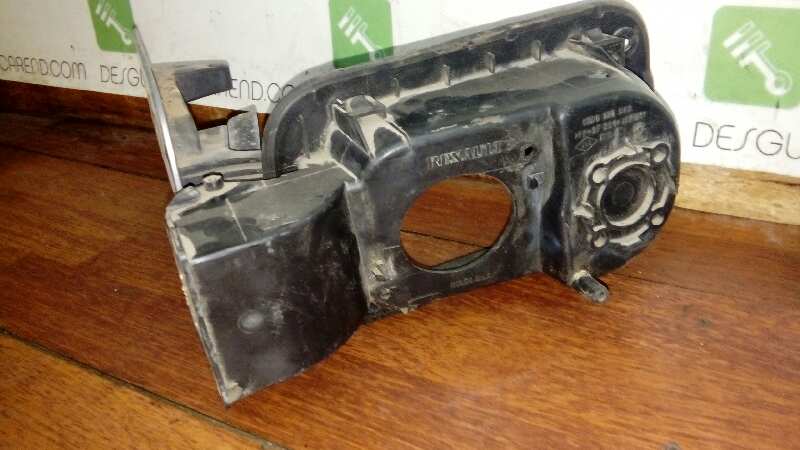 TAPA EXTERIOR COMBUSTIBLE