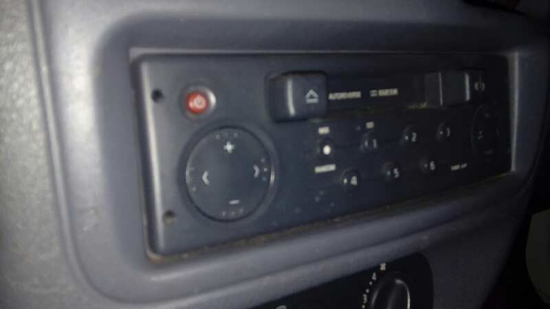 SISTEMA AUDIO / RADIO CD