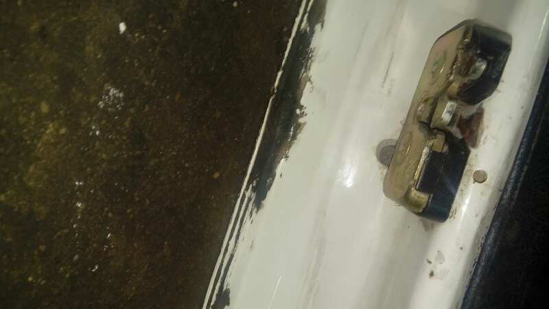 CERRADURA MALETERO / PORTON