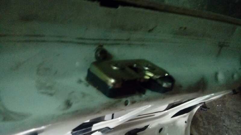 CERRADURA MALETERO / PORTON