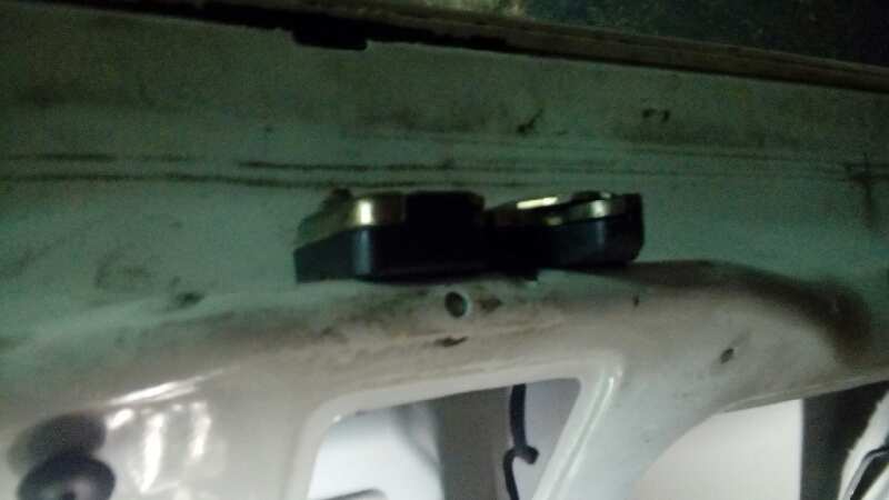 CERRADURA MALETERO / PORTON