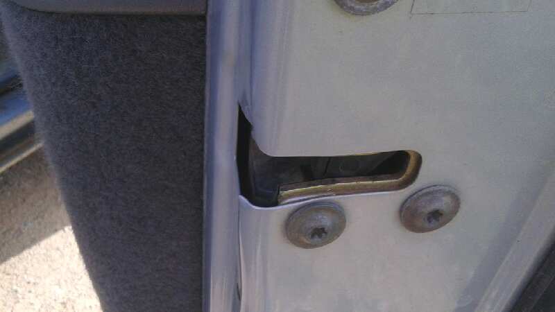 CERRADURA PUERTA DELANTERA DERECHA