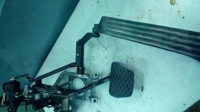 PEDAL ACELERADOR