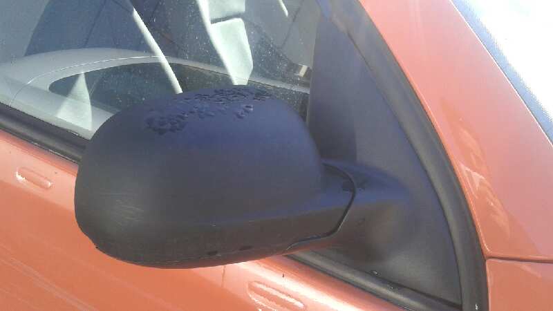 RETROVISOR DERECHO