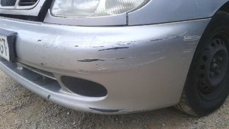 PARAGOLPES DELANTERO