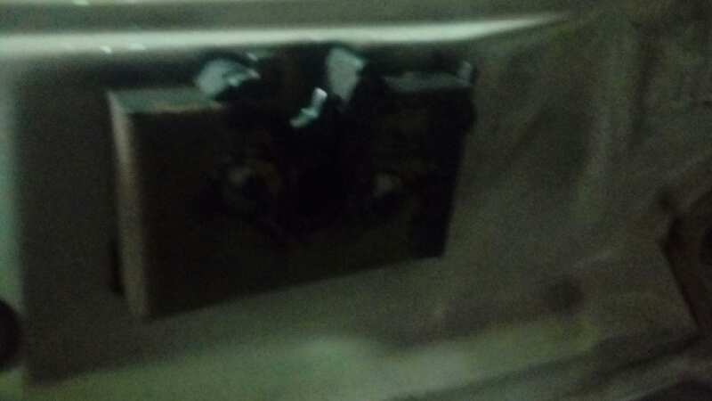 CERRADURA PUERTA TRASERA IZQUIERDA