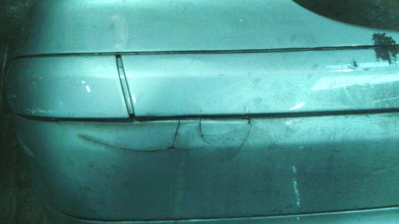 PARAGOLPES TRASERO