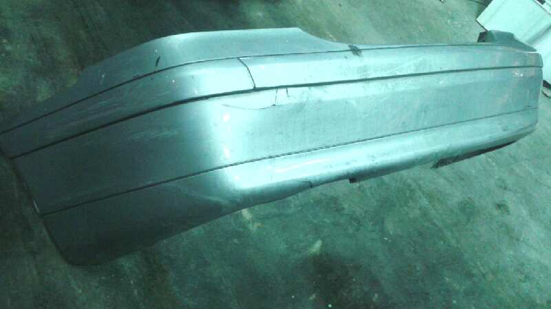 PARAGOLPES TRASERO