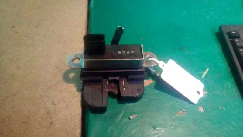 CERRADURA MALETERO / PORTON