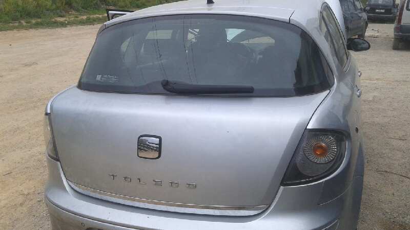 PORTON TRASERO