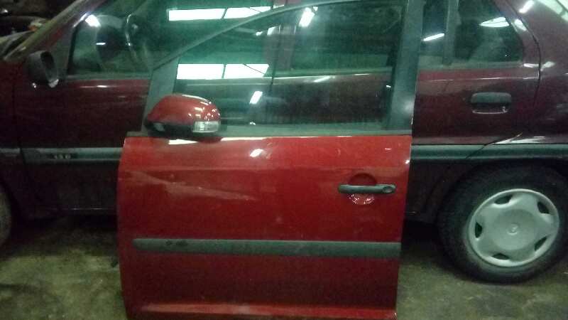 PUERTA DELANTERA IZQUIERDA