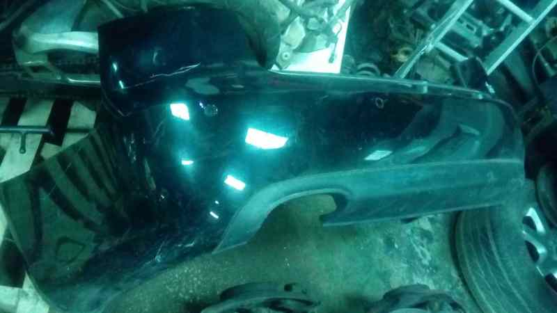 PARAGOLPES TRASERO