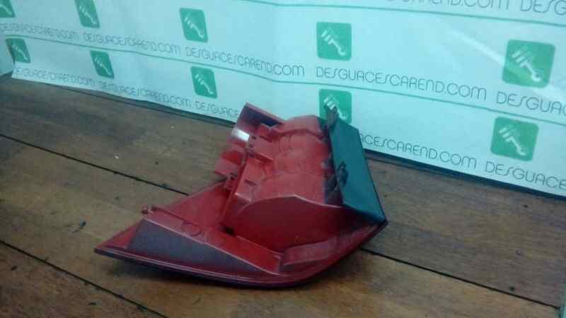 PILOTO TRASERO DERECHO