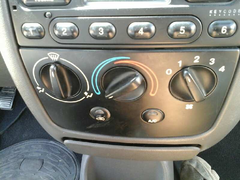 MANDO CALEFACCION /  AIRE ACONDICIONADO