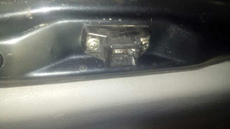 CERRADURA MALETERO / PORTON