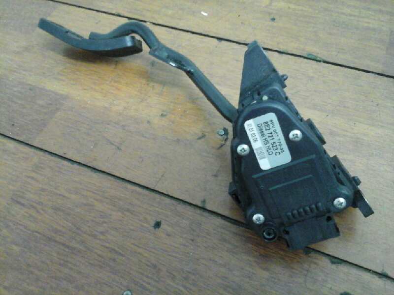 PEDAL ACELERADOR