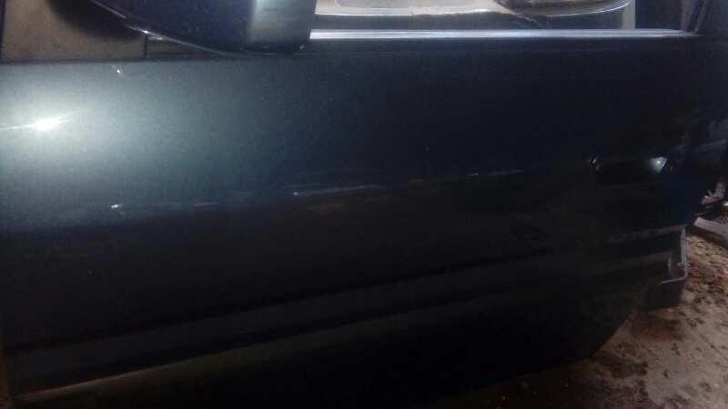 PUERTA DELANTERA IZQUIERDA