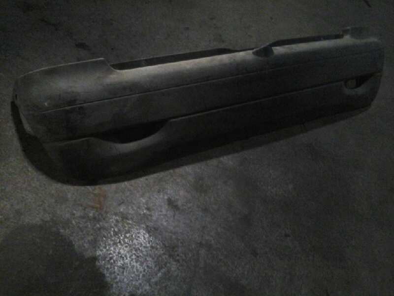 PARAGOLPES TRASERO