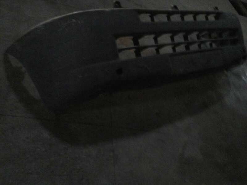 PARAGOLPES DELANTERO