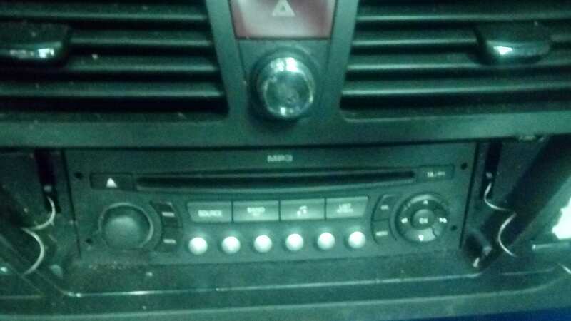 SISTEMA AUDIO / RADIO CD