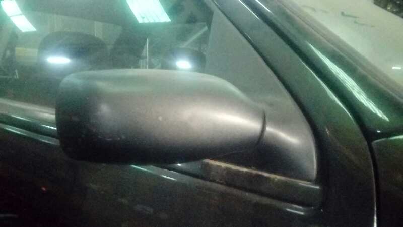 RETROVISOR DERECHO