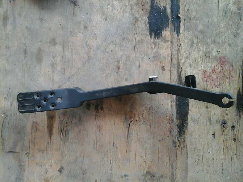 PEDAL ACELERADOR