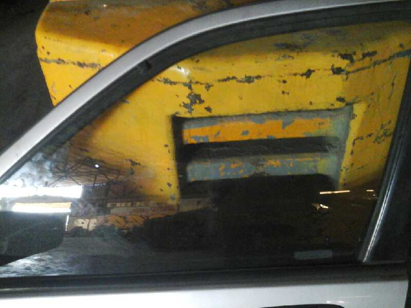 LUNA CUSTODIA DELANTERA IZQUIERDA